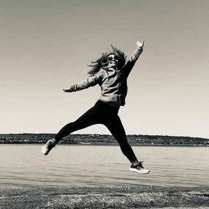 Meet your Posher, Cara lindsay